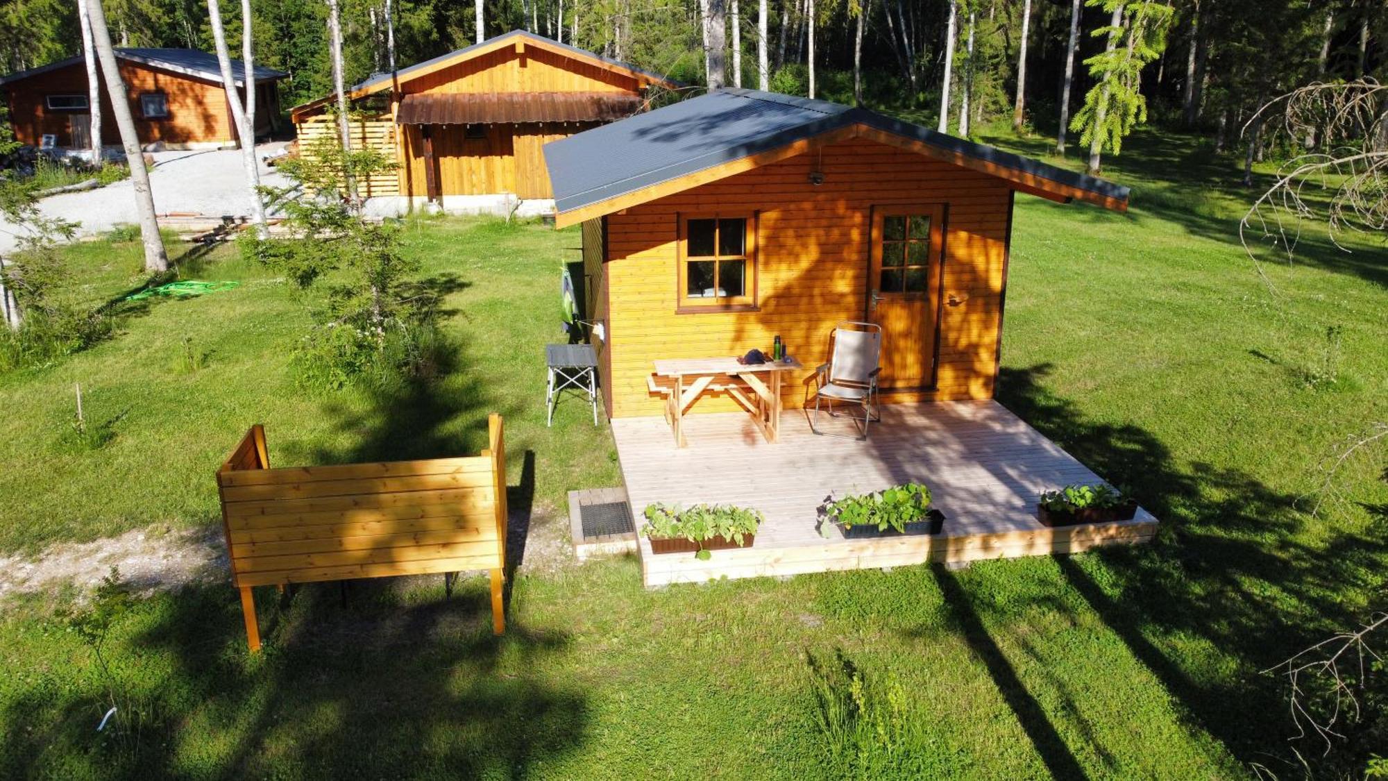 Marika Puhkekuela - Metsanurga Oeoemaja "Shared Bathroom" Ныва Экстерьер фото