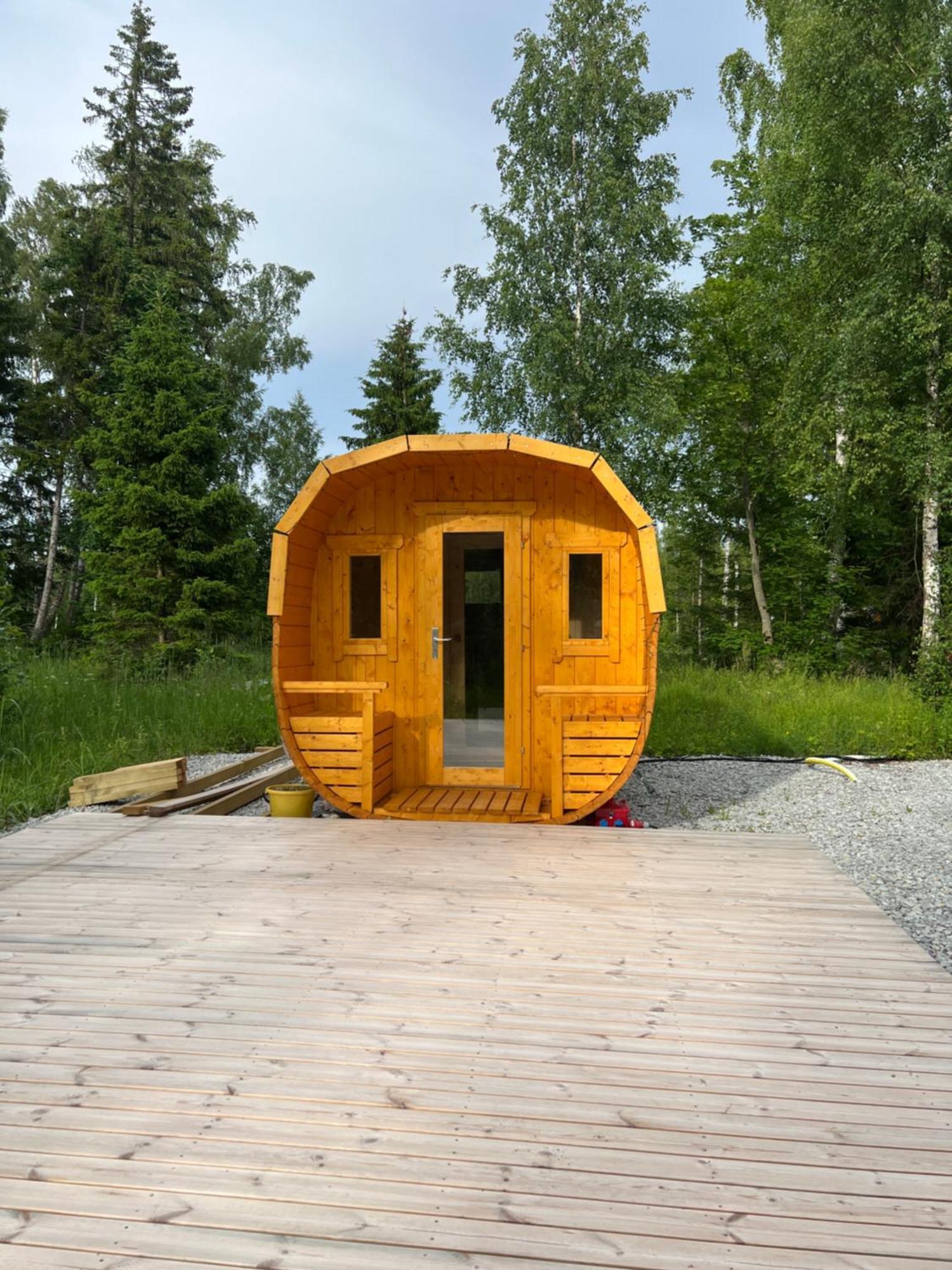 Marika Puhkekuela - Metsanurga Oeoemaja "Shared Bathroom" Ныва Экстерьер фото